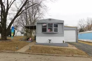 5101 Pebble Ln, Loves Park, IL 61111 - Photo 1