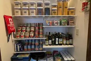 1827 Kerrybrook Ct, Sycamore, IL 60178 - Photo 8