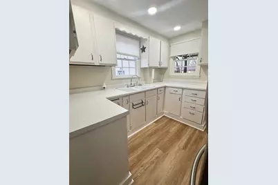 401 Junius Street, Loves Park, IL 61111 - Photo 12