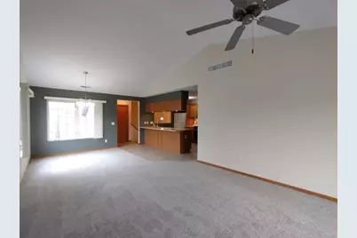 617 Queens Court, Rockton, IL 61072 - Photo 16