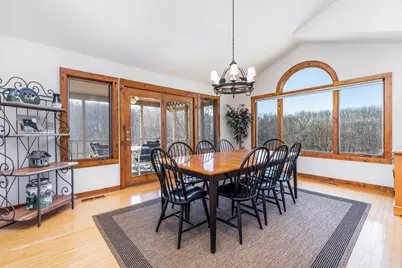 17 Wedgewood Drive, Galena, IL 61036 - Photo 4