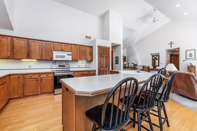 17 Wedgewood Drive, Galena, IL 61036 - Photo 6