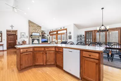 17 Wedgewood Drive, Galena, IL 61036 - Photo 10