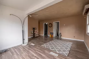 721 Vista Terrace, Rockford, IL 61102 - Photo 2