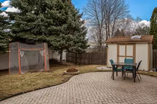 16736 Karen Springs Dr, Lockport, IL 60441 - Photo 6