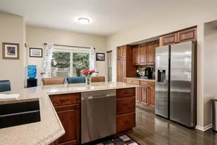 16736 Karen Springs Dr, Lockport, IL 60441 - Photo 32
