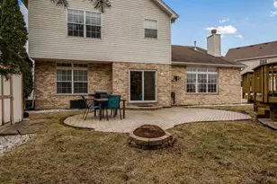 16736 Karen Springs Dr, Lockport, IL 60441 - Photo 8