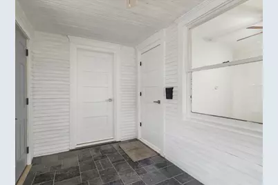 2220 15th Avenue, Rockford, IL 61104 - Photo 8