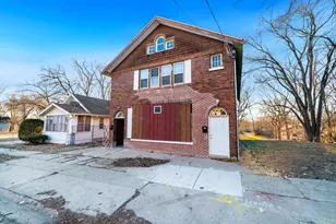 914-916 N Winnebago St, Rockford, IL 61103 - Photo 2