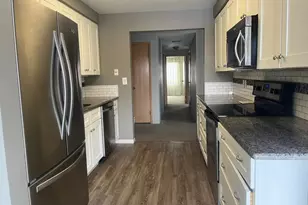 1802 Birchwood Ln, Rockford, IL 61107 - Photo 20