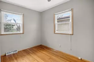 719 Parkside Dr, Rockford, IL 61108 - Photo 18