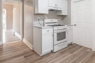 2914 Sewell St, Rockford, IL 61109 - Photo 6