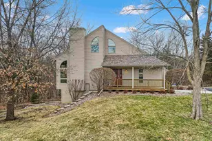 1 High Ridge Run, Galena, IL 61036 - Photo 2