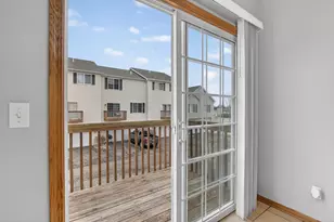 2043 Derby Ln, Belvidere, IL 61008 - Photo 14