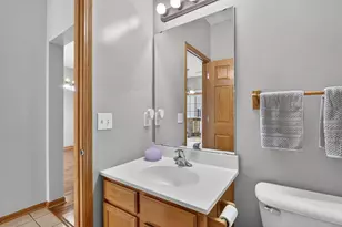 2043 Derby Ln, Belvidere, IL 61008 - Photo 22