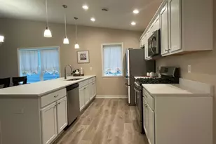 4489 Squaw Vly Dr, Loves Park, IL 61111 - Photo 4