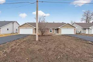 307 W South St, Durand, IL 61024 - Photo 2