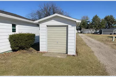 503 N Main Street, Chadwick, IL 61014 - Photo 6