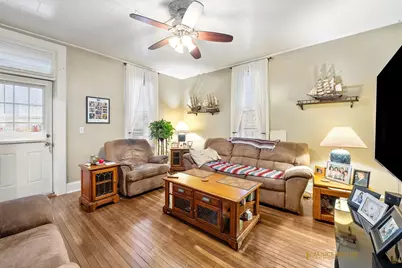 314 Olive Street, Rockford, IL 61107 - Photo 2