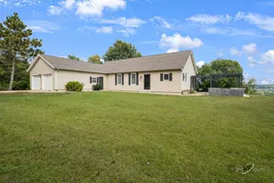 9109 S Hanover Hill Rd, Hanover, IL 61041 - Photo 2