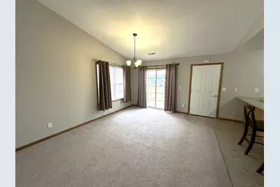 410 Pine White Road, Roscoe, IL 61073 - Photo 14