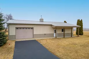 10023 Auburn Rd, Winnebago, IL 61088 - Photo 50