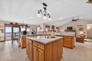 10023 Auburn Rd, Winnebago, IL 61088 - Photo 20