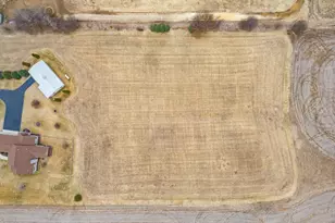 10023 Auburn Rd, Winnebago, IL 61088 - Photo 10