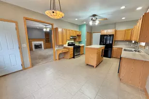 3833 Pepper Dr, Rockford, IL 61114 - Photo 10