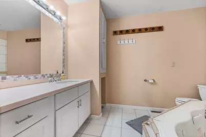 5936 Sandringham Lane, Rockford, IL 61107 - Photo 14