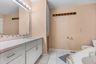 5936 Sandringham Ln, Rockford, IL 61107 - Photo 14