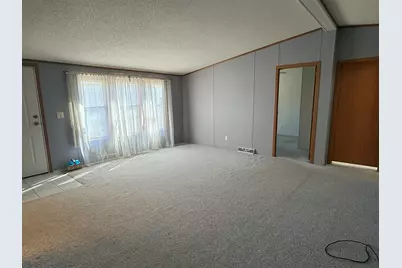 5683 Rockport Road, Loves Park, IL 61111 - Photo 4