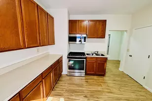 2930 11th St, Rockford, IL 61109 - Photo 8