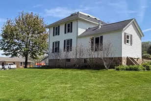 216 S Washington St, Elizabeth, IL 61028 - Photo 24