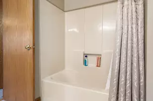 3584 Modesto Dr, Rockford, IL 61114 - Photo 22