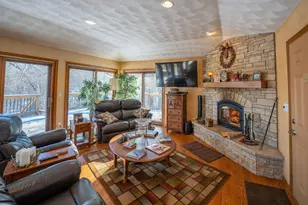 10343 N Girl Scout Rd, Stillman Valley, IL 61084 - Photo 12