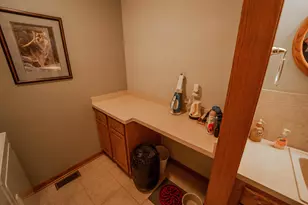 10343 N Girl Scout Rd, Stillman Valley, IL 61084 - Photo 38