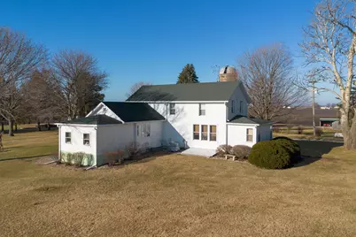190 N 20th Road, Peru, IL 61354 - Photo 16