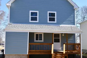 2808 Elisha Ave, Zion, IL 60099 - Photo 2