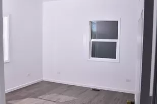 2808 Elisha Ave, Zion, IL 60099 - Photo 32