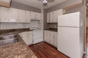 2107 22nd St, Rockford, IL 61108 - Photo 8