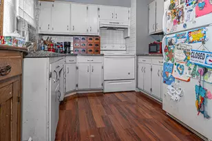 2107 22nd St, Rockford, IL 61108 - Photo 6