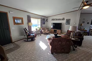 8686 Dutch Elm Ct, Roscoe, IL 61073 - Photo 6