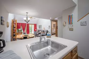 33 Creekwood Ln, Galena, IL 61036 - Photo 12