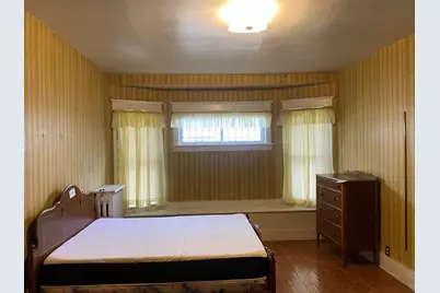 906 Somonauk Street, Sycamore, IL 60178 - Photo 12