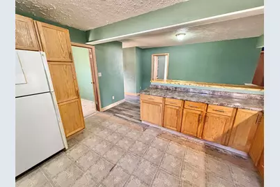 329 Obispo Avenue, Machesney Park, IL 61115 - Photo 8