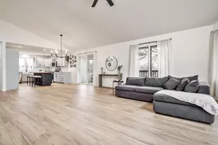 186 Lake Summerset Rd, Davis, IL 61019 - Photo 6