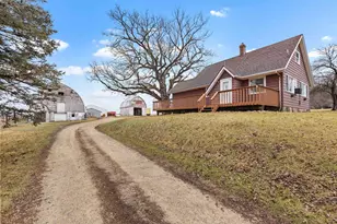 16398 Rock Grove Rd, Durand, IL 61024 - Photo 2