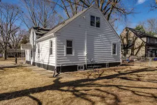 3439 Latham St, Rockford, IL 61103 - Photo 28