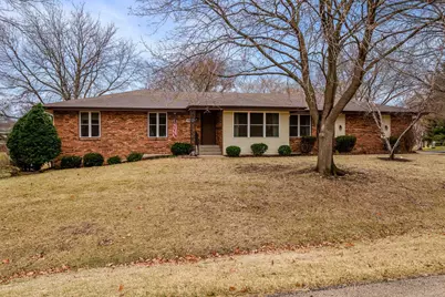 1570 Featherstone Road, Rockford, IL 61107 - Photo 2